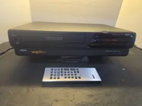 Vr537 Rca Vcr Performance Series Plus 4-head Vhs Recorder Player Remote Work