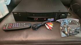 Rca Vr542 4-head Hi-fi Vcr Tested Working Remote And Original Manual Mint In Box