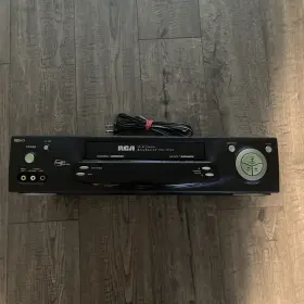 Vr701hf Rca - Vcr Video Player/recorder Vhs 4 Head Accusearch No Remote Tested