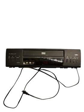 Rca Vrp131 Vcr Player - Used Tested Power On No Remote