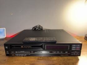Realistic 16-614 Vintage Hi-fi Stereo Vcr Built-in Amplifier Model 44 With Remote