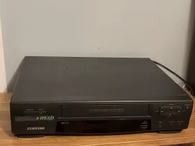 Vr56605 Samsung 5605 Vhs Vcr Player For Parts Only Read Description