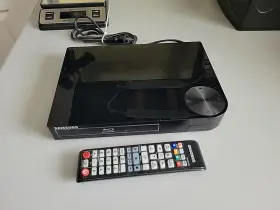 Bd-f5700 Samsung 1080p Full Hd Wi-fi Dvd Blu-ray Player Remote Works Tested