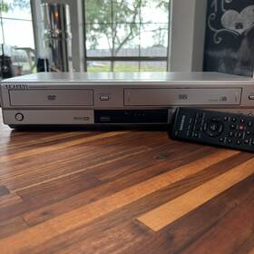 Samsung Dvd-v5650 Dvd Vcr Combo Player Vhs Hi-fi Stereo With Analog Tv Tuner