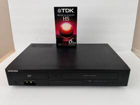 Samsung Dvd-v9800 4-head Hifi Stereo Dvd Vcr Combo Player With Tape. Works