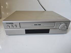 Samsung Stv-7590n-turns Real Time Video Cassette Recorder On