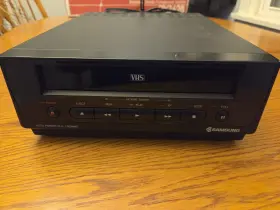 Vp2210 Samsung Vcr Player Vhs Video Cassette Not Working/ For Parts