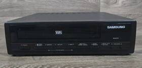 Samsung Vp2300 Vhs Video Cassette Player Vcr Working No Remote Used See Pictures