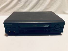 Samsung Vr5260 Vcr Vhs Player No Remote 4 Head Tested Working