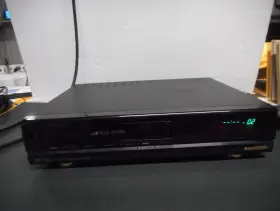 Vr5700 Samsung 4-head Hq Model Vr 5700 Vcr With Rermote. Tested
