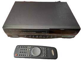 Samsung Vr8704 Vcr 4 Head Hi Fi Stereo Vhshq - Model Vr9704 Black Works Great