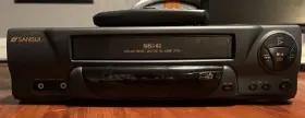 2511 Sansui Vhs-vcr With Remote