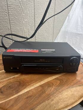 Sansui Vcr2510a Vcr Vhs Recorder Model No Remote - Tested Working