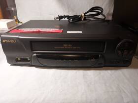 Sansui Vcr2510c Vcr Vhs Recorder Model - No Remote Tested And Working