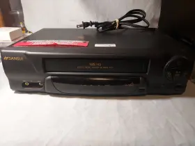 Vcr2510c Sansui Vcr Vhs Recorder Model - No Remote Tested And Working