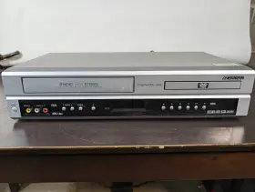Vrdvd4001a Sansui 4 Head Hi-fi Stereo Vhs Progressive Dvd Combo Remote- Tested Works