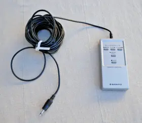 410051400 Sanyo 6h Vtg Betamax Vcr 4500 Wired Remote Control Betacord-not Tested 410051400 Sanyo 6h Vtg Betamax Vcr 4500 Wired Remote Control Betacord-not Tested