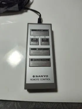 50330 Sanyo Vintage 1980s Beta Vcr Recorder Player Remote