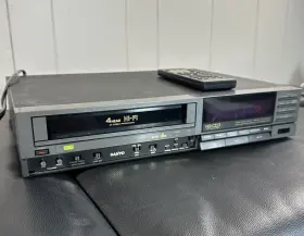 8310 Sanyo For Parts As Is Mts/dbx 4 Head Hifi Hq-ccd Vhr Video Recorder Remot 8310 Sanyo For Parts As Is Mts/dbx 4 Head Hifi Hq-ccd Vhr Video Recorder Remot