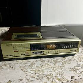 Sanyo R4me Betacord Model Vtc-r4me Top Loader Video Cassette Recorder Powers On Read