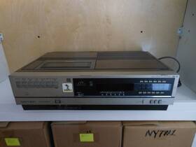Sanyo Vcr-4200 Betamax Betacord Vcr 4200 Top-loading Recorder Player Not Working Parts