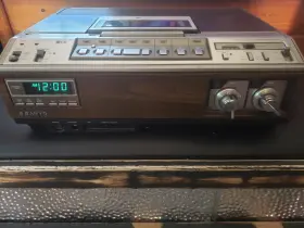Vcr-5050 Sanyo 5050 Betacord Betamax Video Cassette Recorder Player Powers On Untested