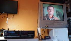 Sanyo Vcr4025 Betamax Player Vcr Model Plays Tapes But Has Issues Parts/repair
