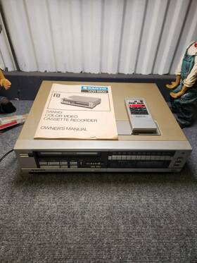 Sanyo Vcr680 Vintage Iii Beta Vcr Betacord 4-head Hifi Complete With Remote Manual