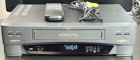 Sanyo Vhr-5215 Vcr Plus Vhs Player Recorder W Remote Cables Tested