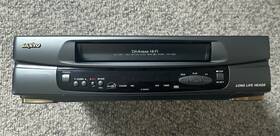 Sanyo Vhr-h529 Video Cassette Recorder Model