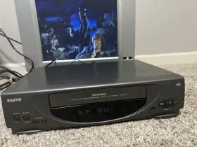 Vhr-m407 Sanyo 4 Head Vcr Model Vhr- M407 Tested Works