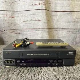 Vhr9440 Sanyo Vhr 9440 Vhs Video Cassette Recorder Vcr Player With Remote Av Cords Tested