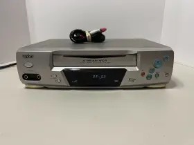 Vhs-390 Sanyo Sanya 4head Vcr/vhs-390 No Remote Tested And Working