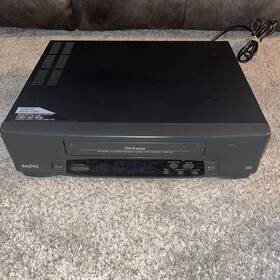 Sanyo Vwm-338 Vcr 4 Head Hifi Vhs Video Cassette Recorder Player No Remote Works