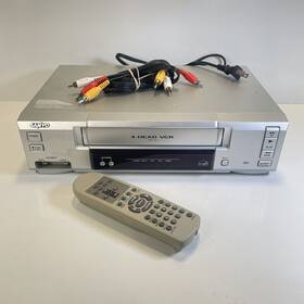 Sanyo Vwm-406 4-head Vhs Vcr Player Recorder With Remote - Tested And Working