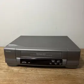 Vwm-648 Sanyo Da 4 Head Hi-fi Vhs Vcr - No Remote Tested/works