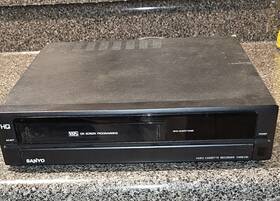 Sanyo Vwm210 Vcr Model No