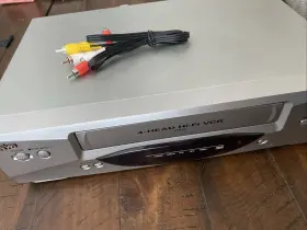 Wvm-696 Sanyo Vcr Player Works Greet With Av Cables Fast Shipping