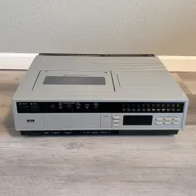934.53131350 Sears 53131 Vcr Top Loader Video Cassette Recorder For Parts Or Repair