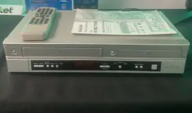 Dv-nc150 Sharp Dvd Vcr Combo Player With Remote And Manual