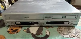 Dv-nc55u Sharp Dvd Vhs Combo Player - For Parts Or Repair Model