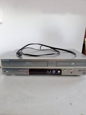 Sharp Dv-rw340u Vcr/dvd Recorder Combination Tested Parts Only