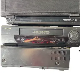 H932 Sharp Vc 4 Head Rapid Rewind Vcr Vhs Player Recorder No Remote