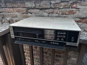 Sharp Vc-579e World-wide Video Vhs Made In Japan With Remote Control