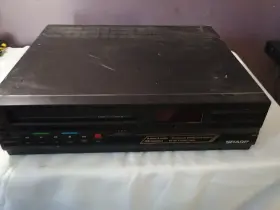 Vc-583ub Sharp Model No. Video Cassette Recorder Untested As Is For Parts Only