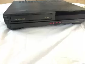 Vc-h870u Sharp Vc-870u Vcr Vhs Cassette Tape Player/recorder 4 Head Hifi No Remote