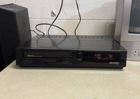 Sharp Vc-a205u Vcr Vhs Tape Player Model No Remote Tested Works