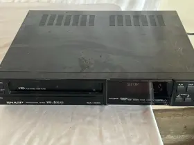 Vc-a305 Sharp Vc -a305 Professional Series 4-head Vhs Vcr Player Recorder - No Remote