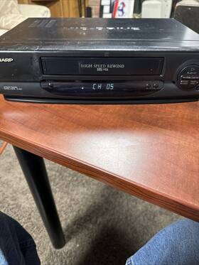 Sharp Vc-a323u Vcr Vhs Player High Speed Rewind Auto Tracking