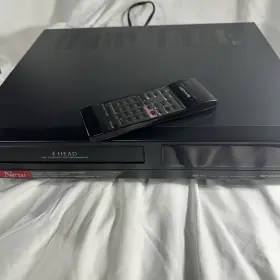 Vc-a5641u Sharp Video Cassette Player Recorder Vcr Vhs With Remote Great Cond